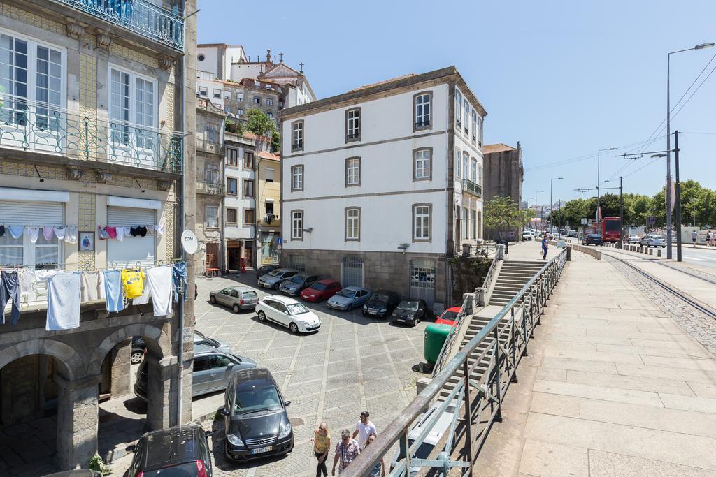 Goabio Apartment 3 Riverview Porto Bagian luar foto